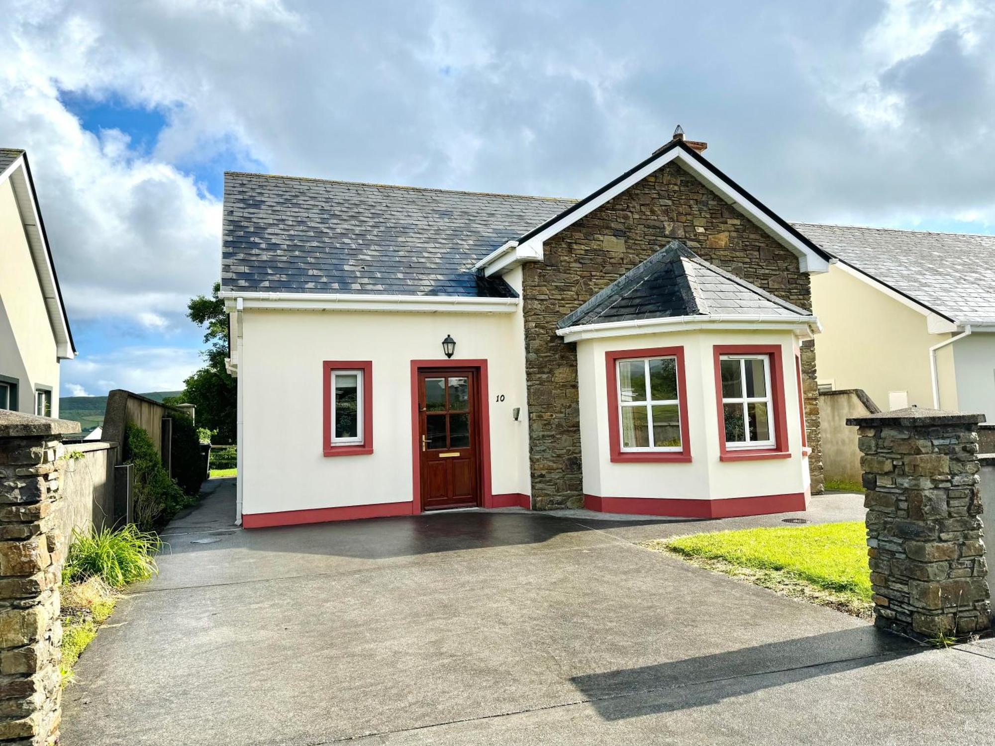 Holiday home No 10 Ard Na Mara Dingle