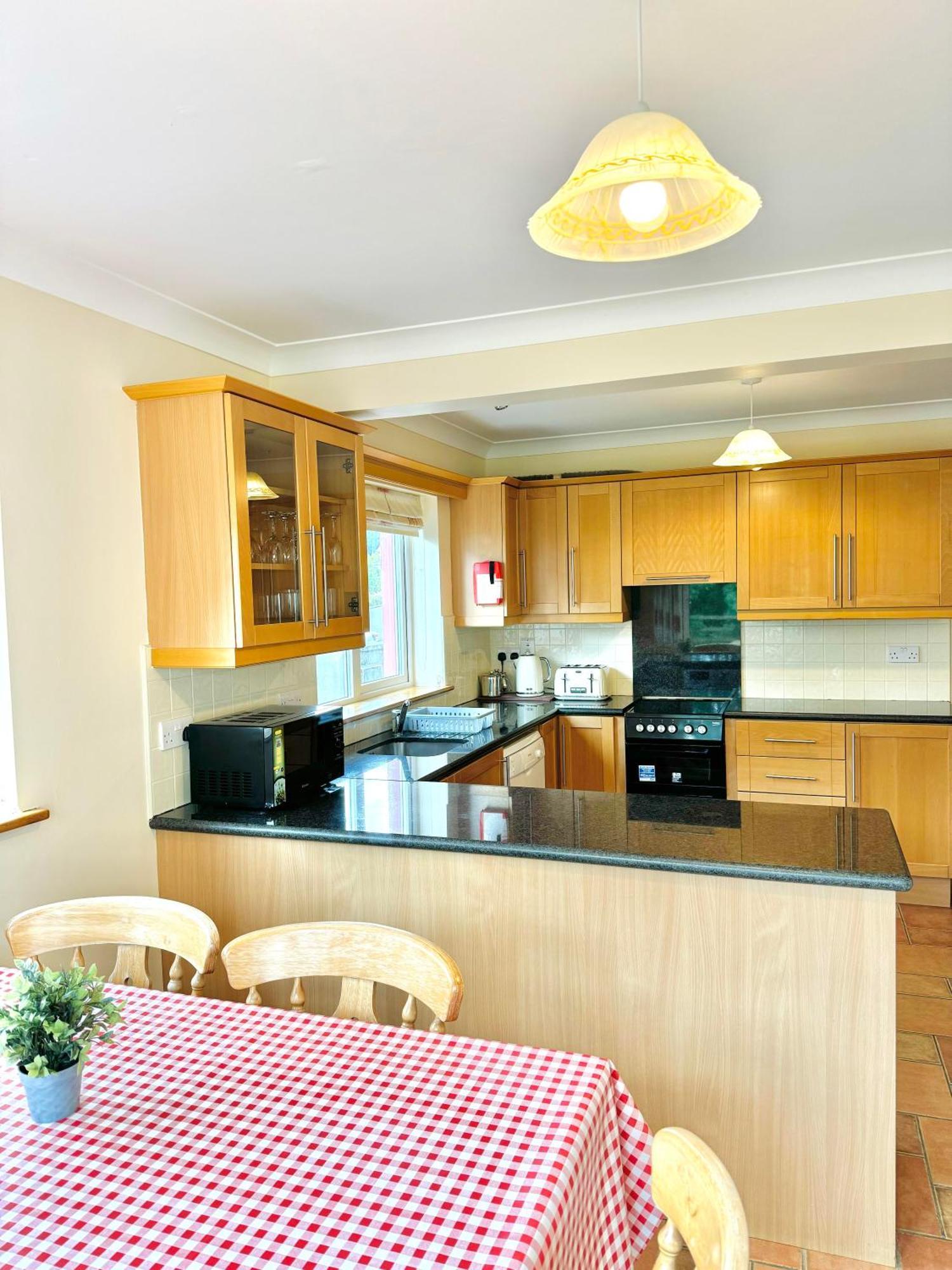 Holiday home No 10 Ard Na Mara